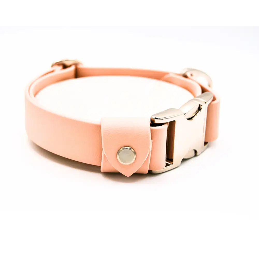 Nude Collar